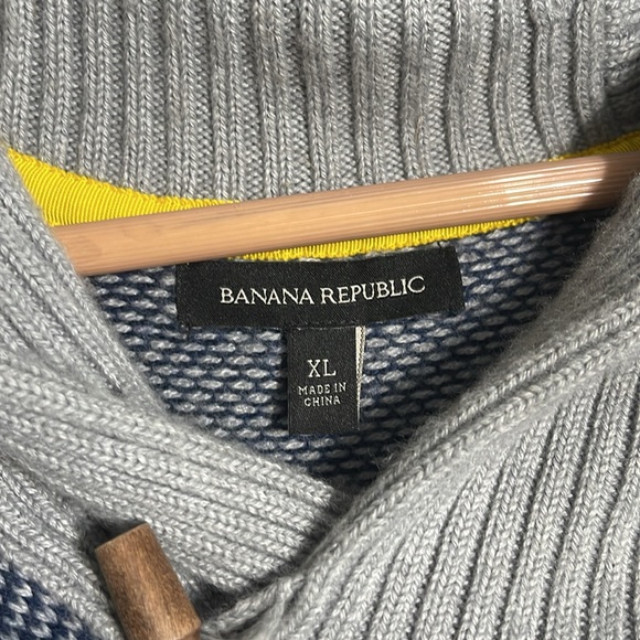 Banana Republic sweater XL - Picture 3 of 3